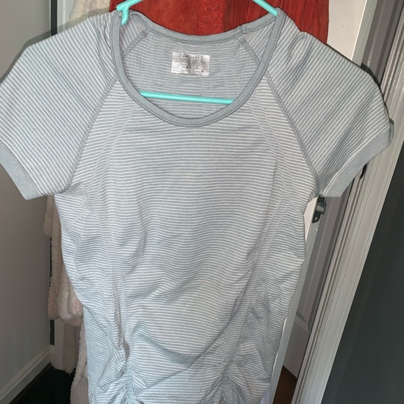 athleta work out top - Picture 1 of 2